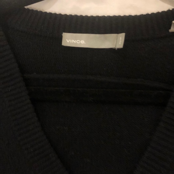 Vince weekend v neck cashmere sweater size xs - Picture 3 of 4